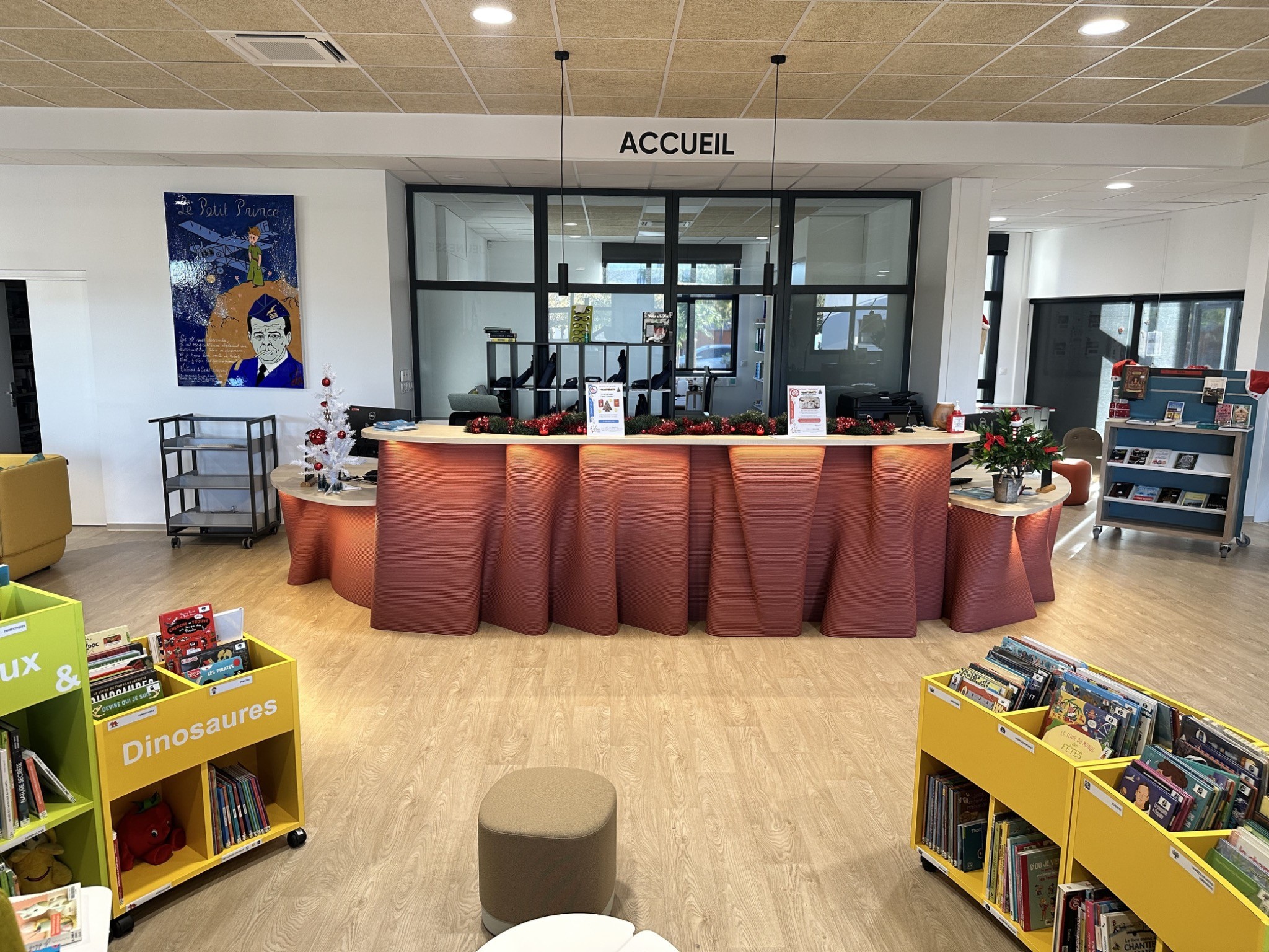 <img src="https://3dconcrete.fr/actualités/https://3dconcrete.fr/une-banque-d-accueil-sur-mesure-a-saleilles/3Dprintedconcretereceptiondesk.jpg" alt="3D printed concrete reception desk, Saleilles, 3D Concrete, Perpignan, Pyrénées-Orientales, Occitanie">