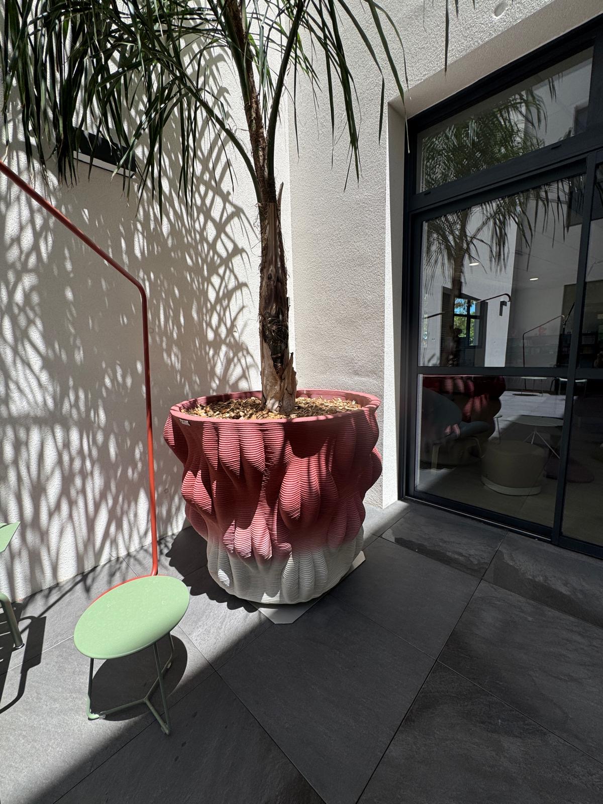 <img src="https://3dconcrete.fr/actualités/https://3dconcrete.fr/3d-admin/actualites/articles/100/edition/jardinieres3Dbeton.jpg" alt="Jardinières en 3D béton à Saleilles par 3D Concrete, Perpignan, Pyrénées-Orientales, Occitanie">